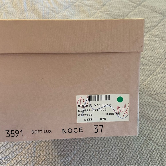 MIU MIU PUMPS, Size 7 - Picture 11 of 11